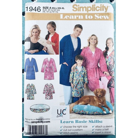 Simplicity 1946 Sz XS-XL Robe & Pet Bed Easy Sewing Pattern Uncut 2011 - Picture 1 of 2